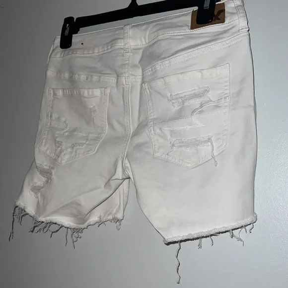 Super stretch MIDI shorts 🤍 - Picture 5 of 6